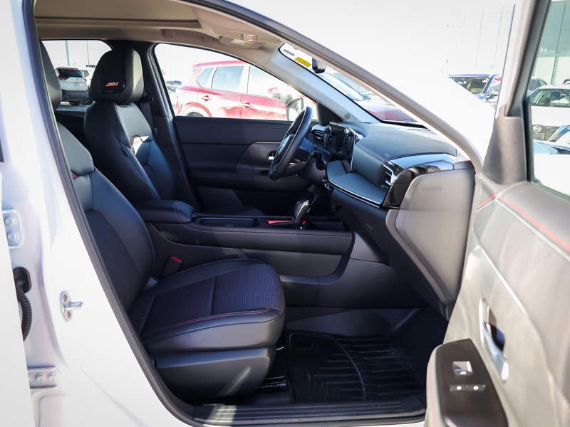 2025 Nissan Kicks - Gallery image 10