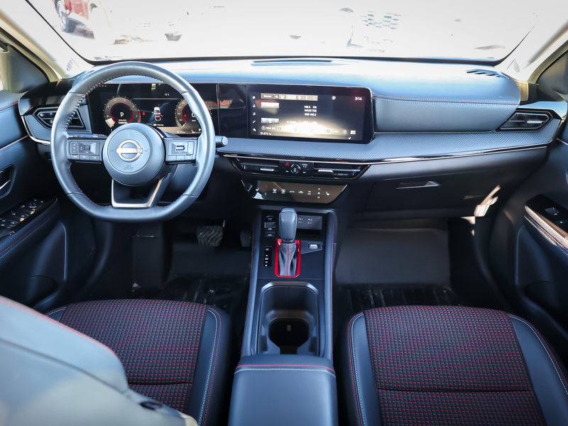 2025 Nissan Kicks - Gallery image 12