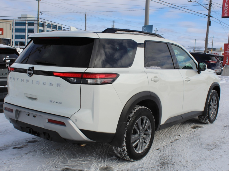 2024 Nissan Pathfinder - Gallery image 3