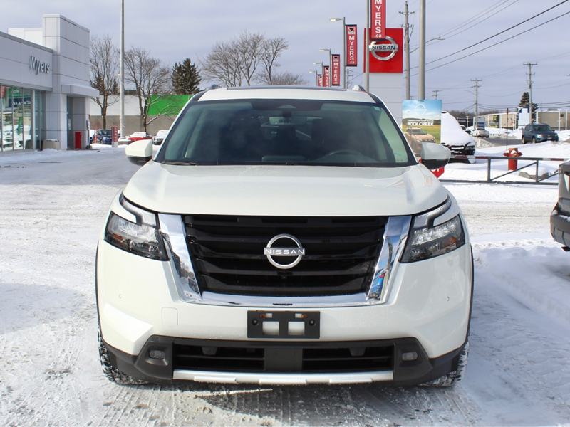 2024 Nissan Pathfinder - Gallery image 1