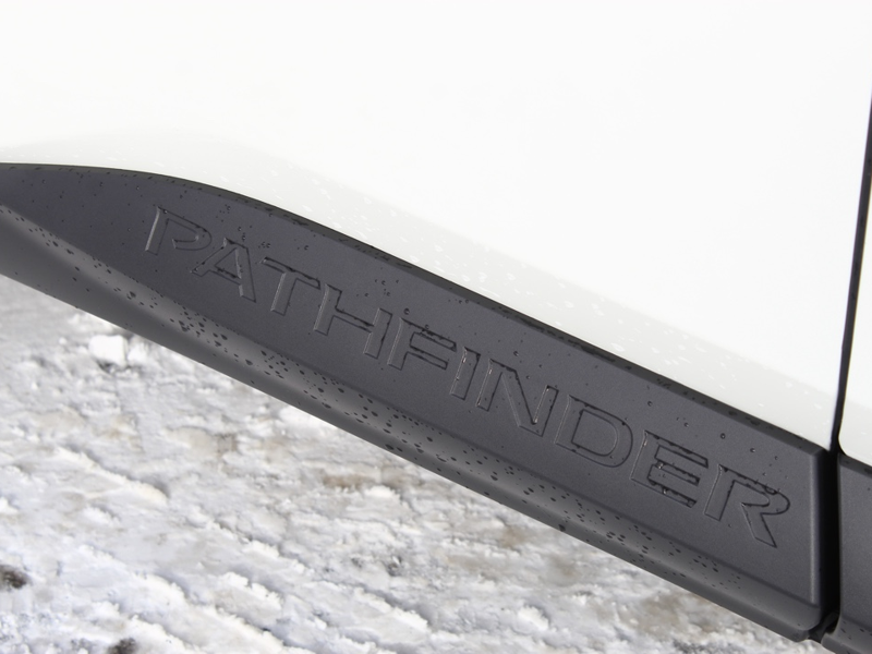 2024 Nissan Pathfinder - Gallery image 10