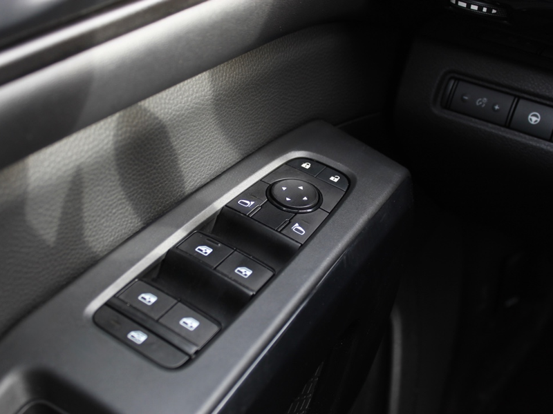 2024 Nissan Pathfinder - Gallery image 14