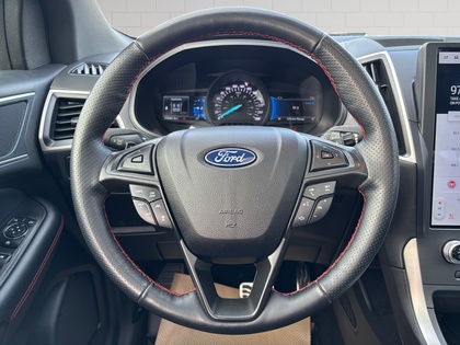 used 2022 Ford Edge car, priced at $28,943