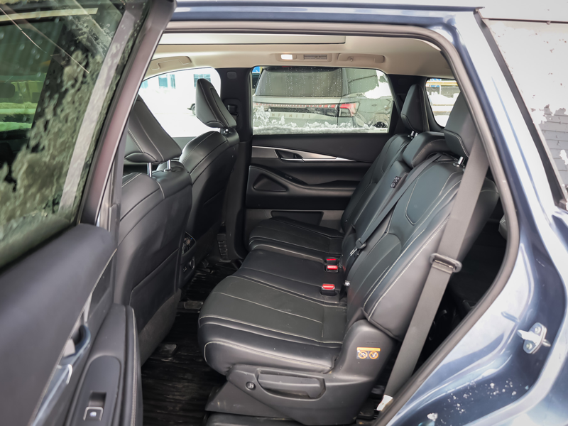 2023 INFINITI QX60 - Gallery image 8