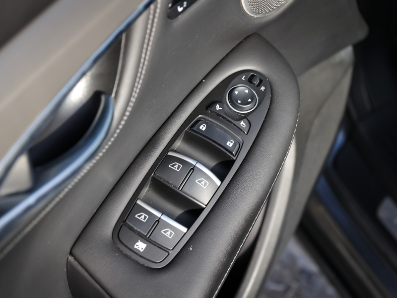 2023 INFINITI QX55 - Gallery image 13