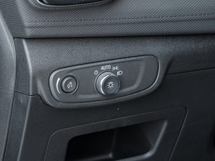 used 2024 Chevrolet TrailBlazer car, priced at $24,995