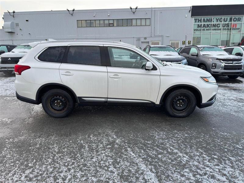 2020 Mitsubishi Outlander