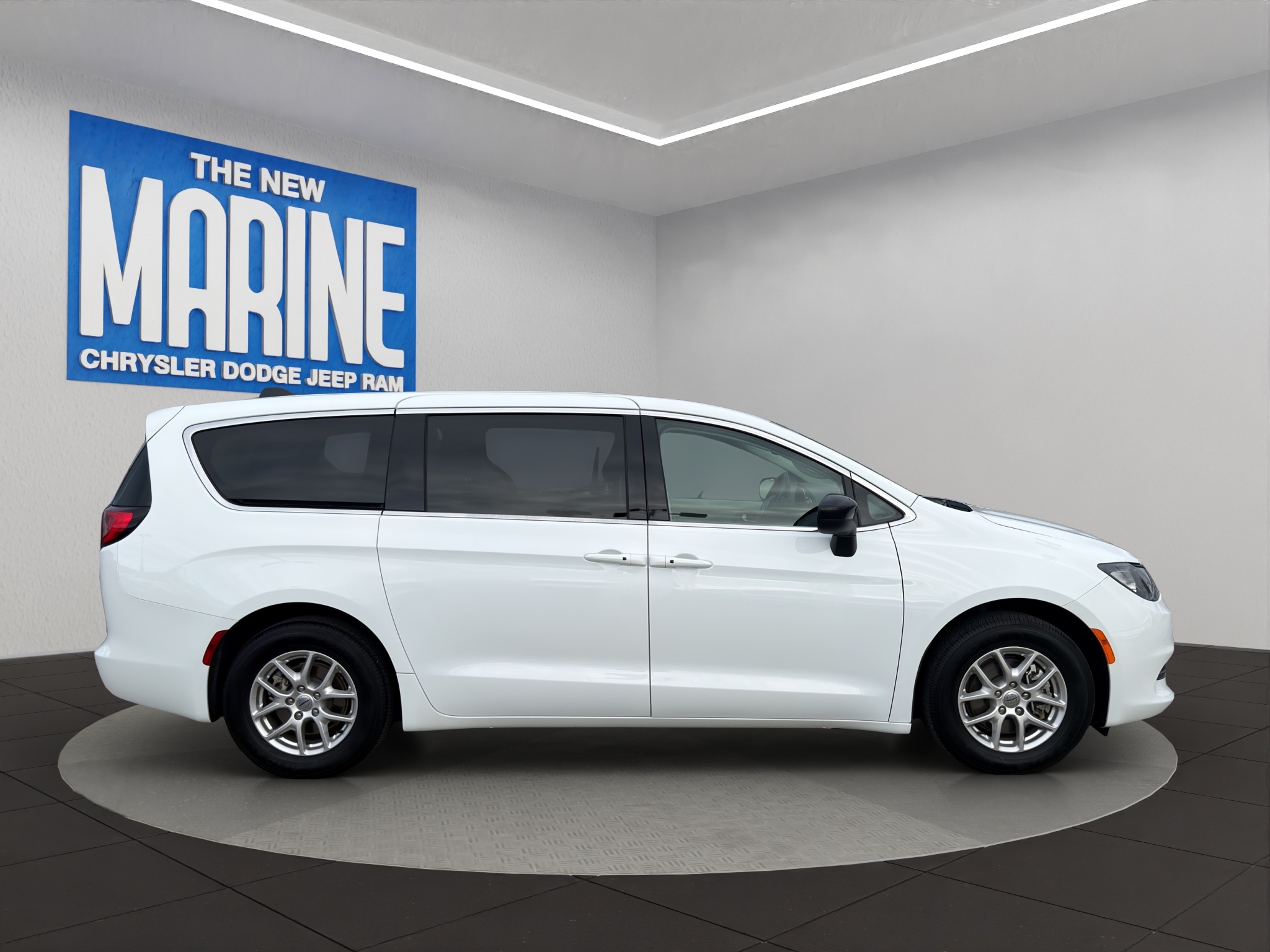 2024 CHRYSLER GRAND CARAVAN