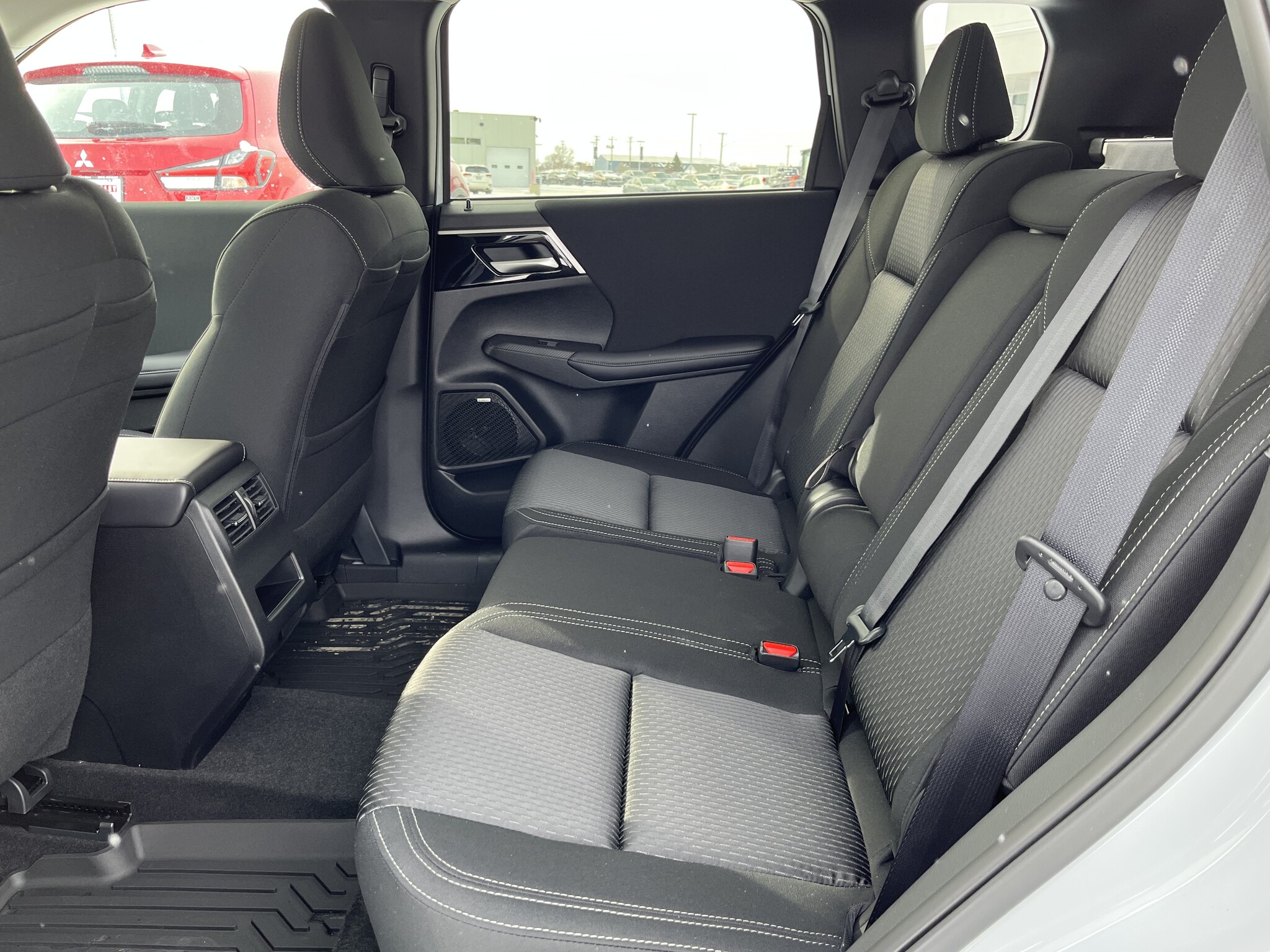 2026 Mitsubishi Outlander