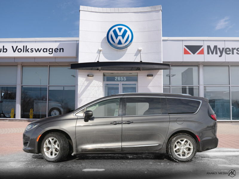 2018 Chrysler Pacifica - Gallery image 4