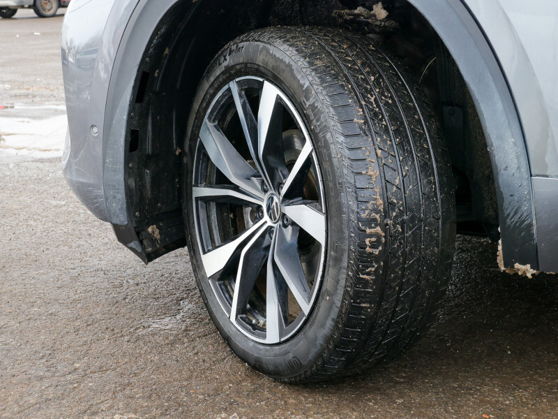 2024 Volkswagen Atlas - Gallery image 6