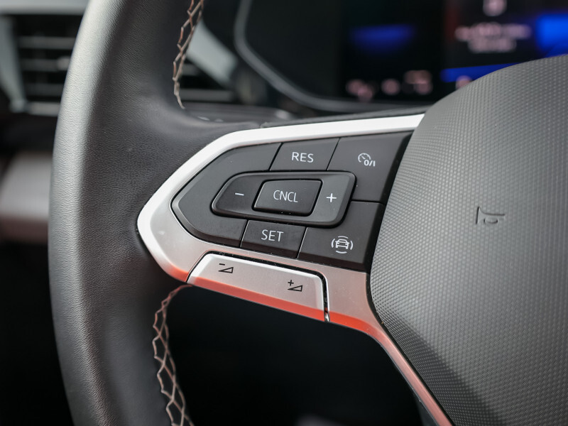 2023 Volkswagen Taos - Gallery image 16