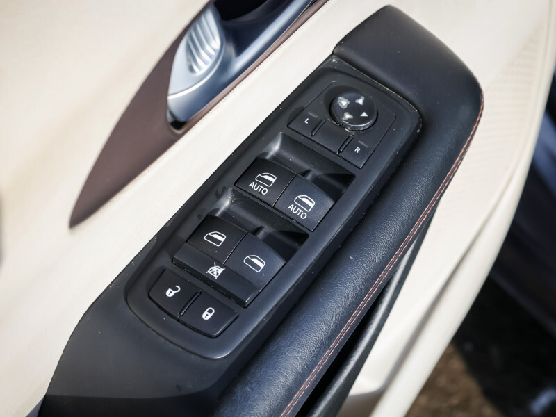 2018 Chrysler Pacifica - Gallery image 14