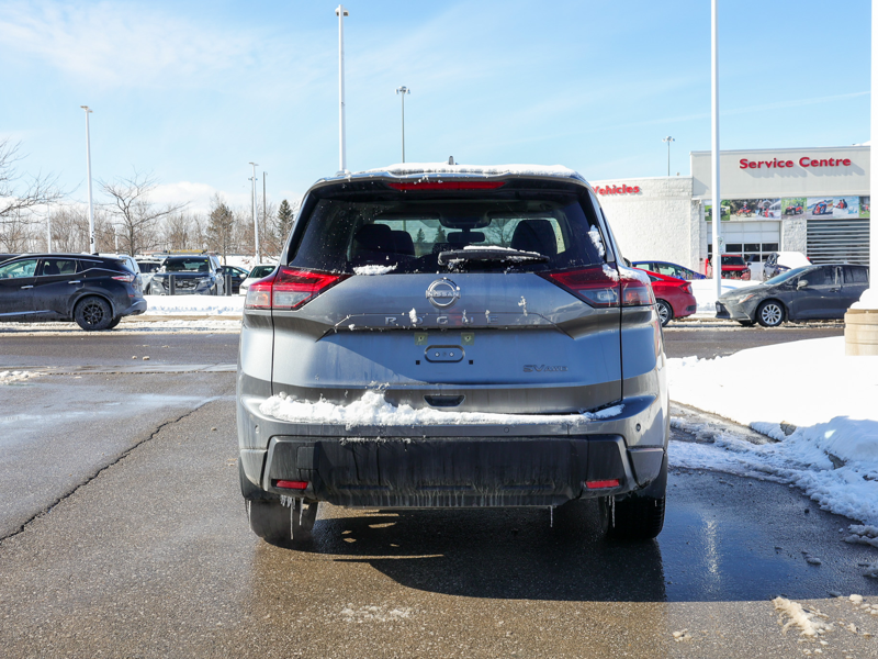 2024 Nissan Rogue - Gallery image 2