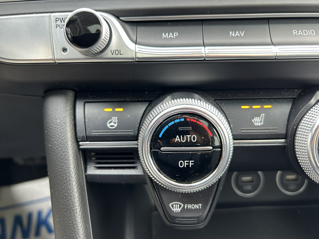 2023 GENESIS G70 - Gallery image 24