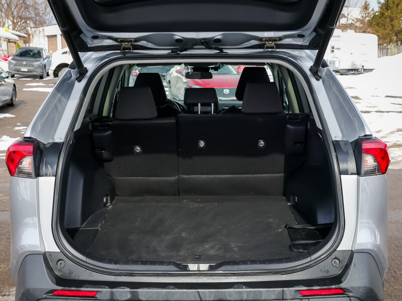 2022 Toyota RAV4 - Gallery image 9