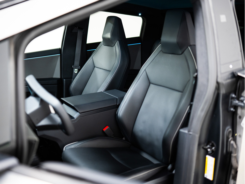 2024 Tesla Cybertruck AWD, 多伦多, 全款车