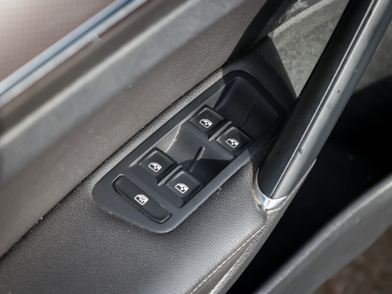 2018 Volkswagen Golf SportWagen - Gallery image 14