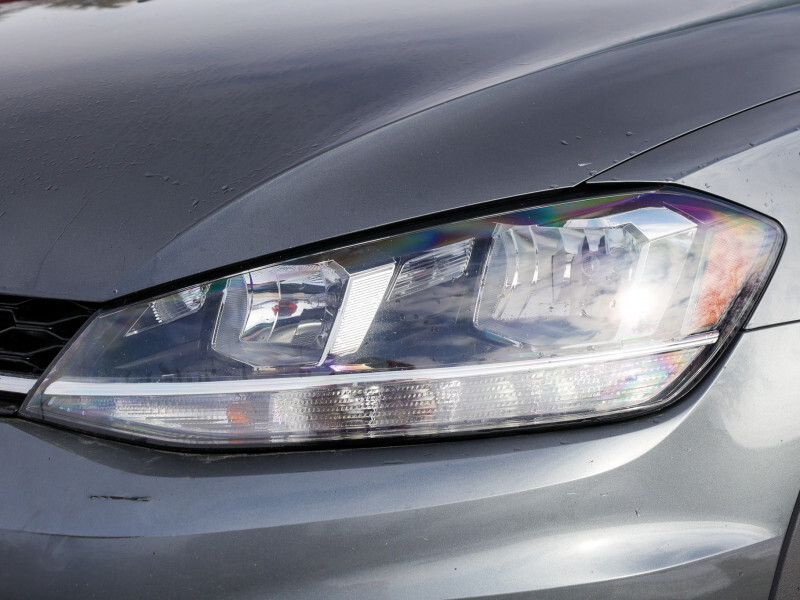 2018 Volkswagen Golf SportWagen - Gallery image 5