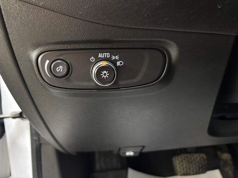 2022 Chevrolet Equinox - Gallery image 9