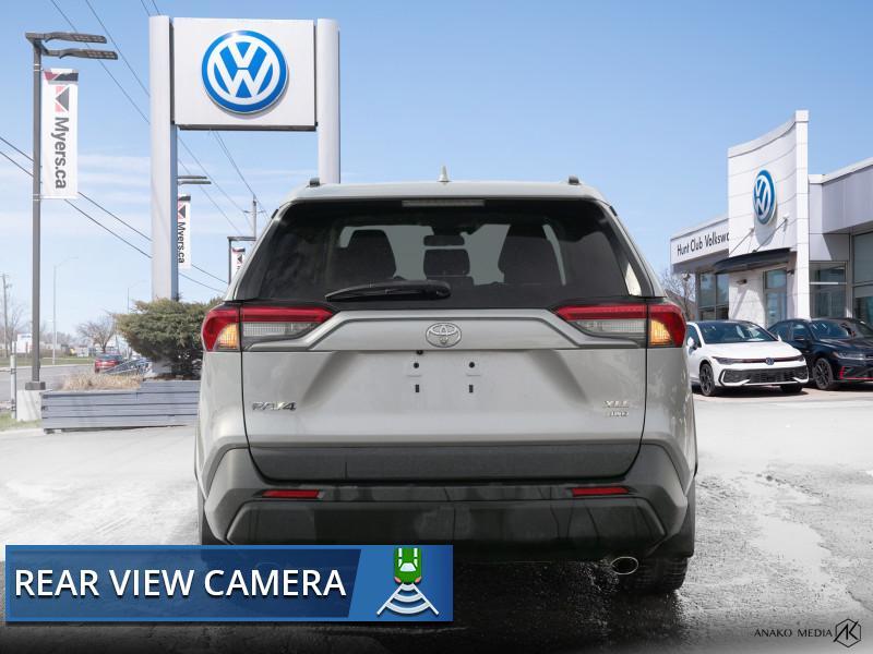 2022 Toyota RAV4 - Gallery image 2