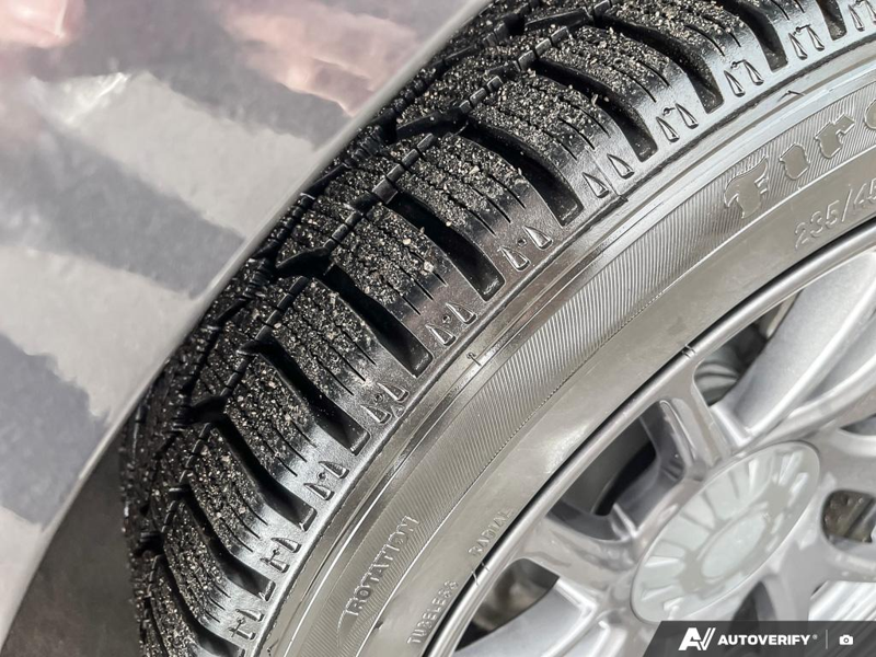 2025 Tesla Model 3 - Gallery image 6