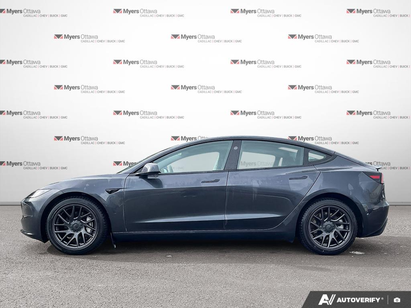 2025 Tesla Model 3 - Gallery image 2