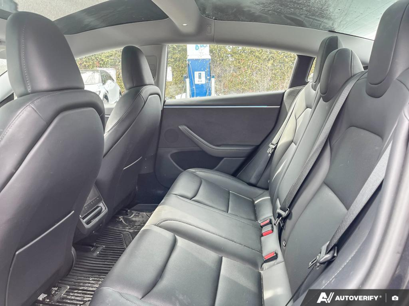 2025 Tesla Model 3 - Gallery image 15