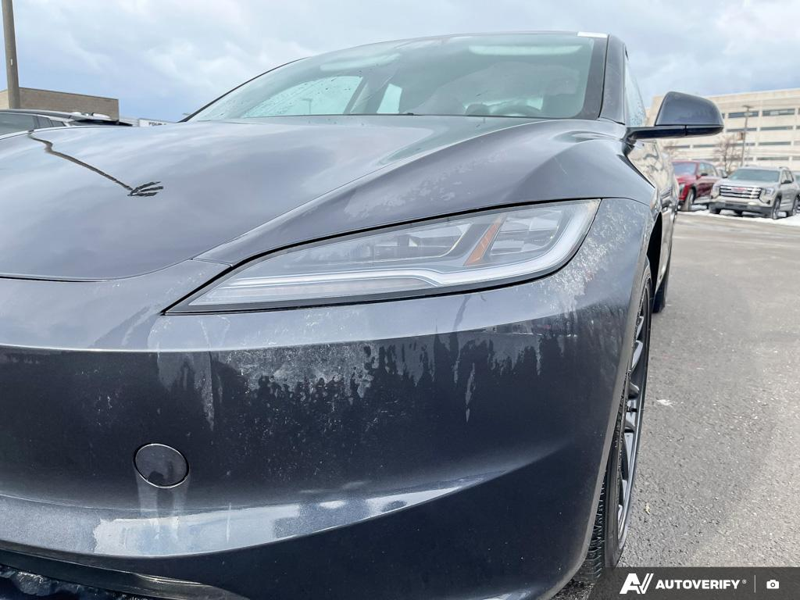 2025 Tesla Model 3 - Gallery image 7