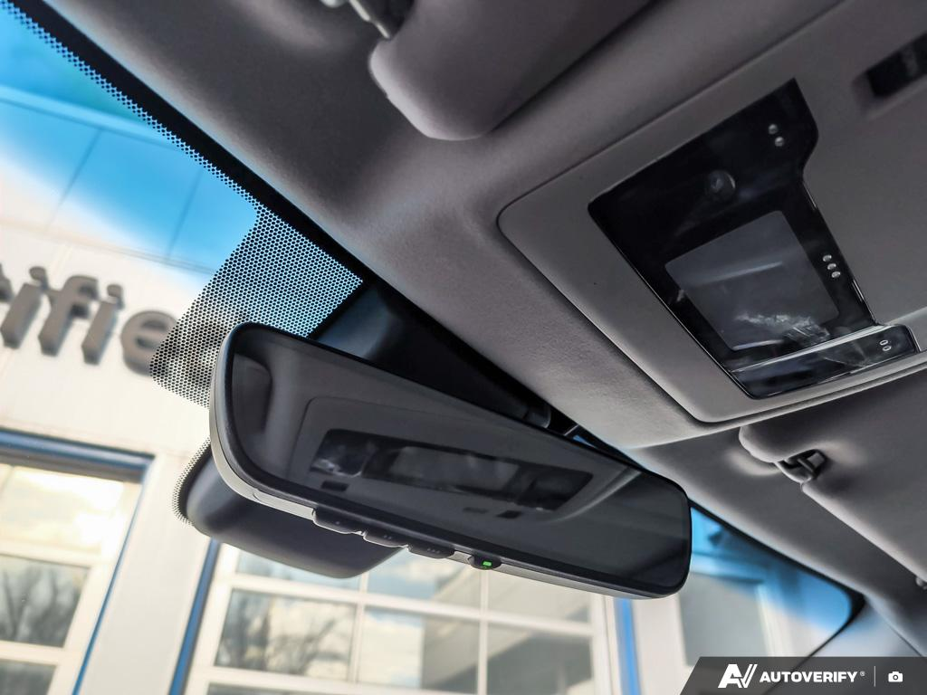 2017 Lexus ES 350 - Gallery image 20