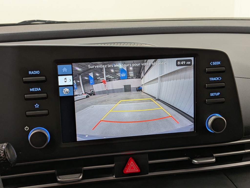 Hyundai Elantra 2025