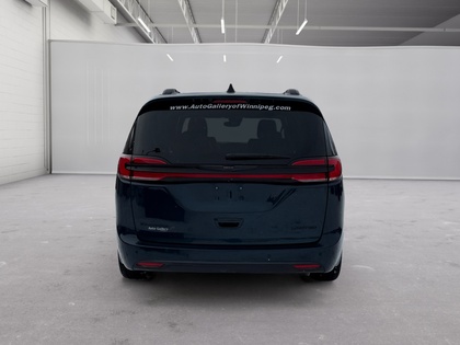 used 2025 Chrysler Pacifica car, priced at $44,921