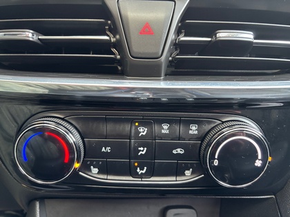 used 2025 Buick Encore GX car, priced at $29,651