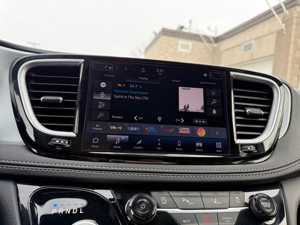 used 2025 Chrysler Pacifica car, priced at $44,921