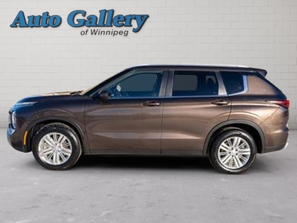 used 2024 Mitsubishi Outlander car, priced at $34,875