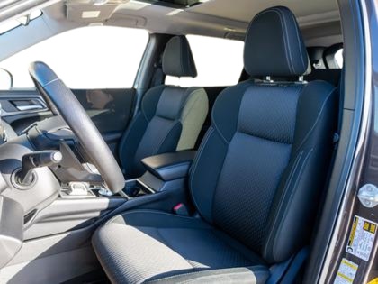 used 2024 Mitsubishi Outlander car, priced at $34,875