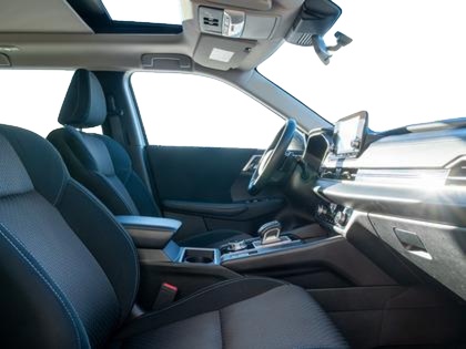 used 2024 Mitsubishi Outlander car, priced at $34,875