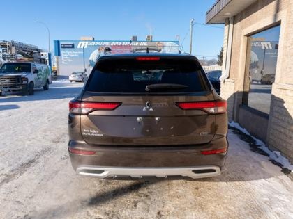 used 2024 Mitsubishi Outlander car, priced at $34,875