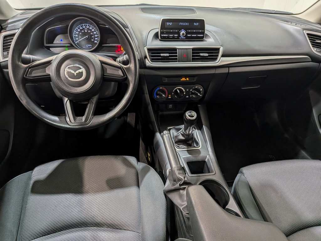 Mazda Mazda3 2017