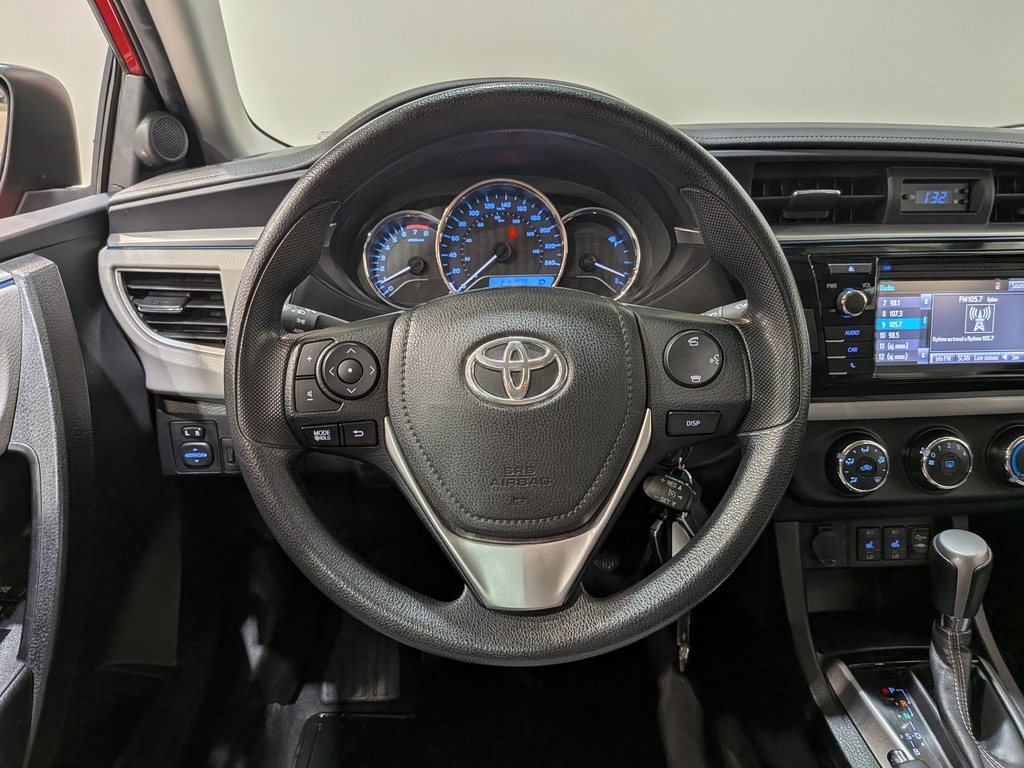 Toyota Corolla 2015