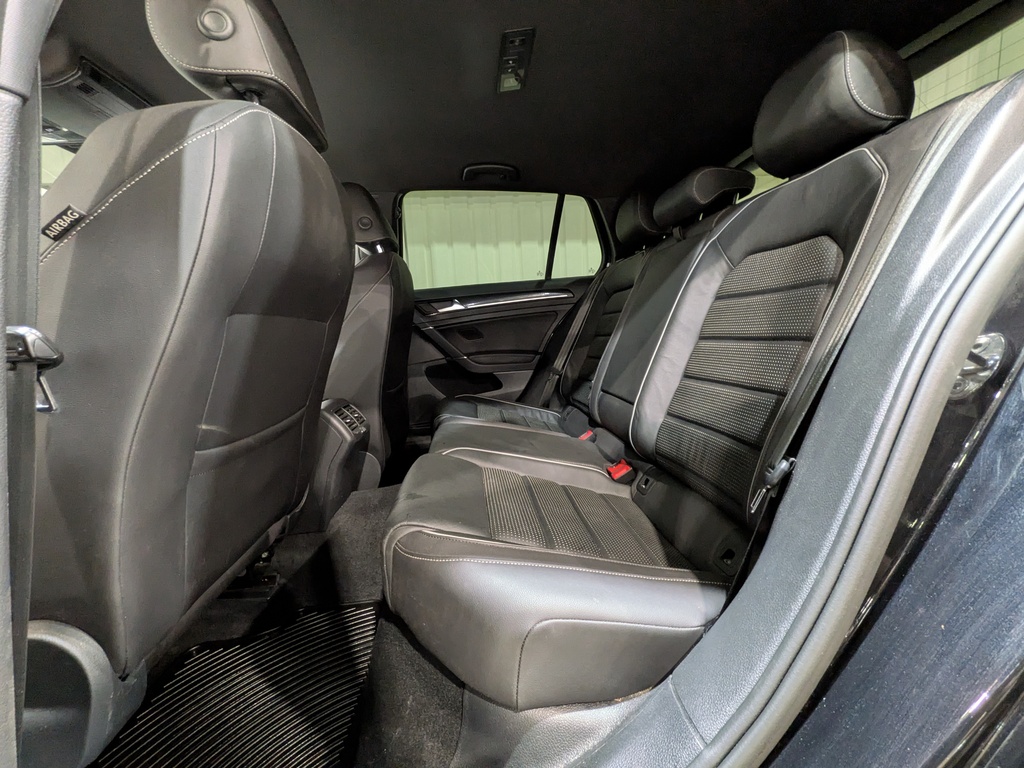 Volkswagen Golf R 2019