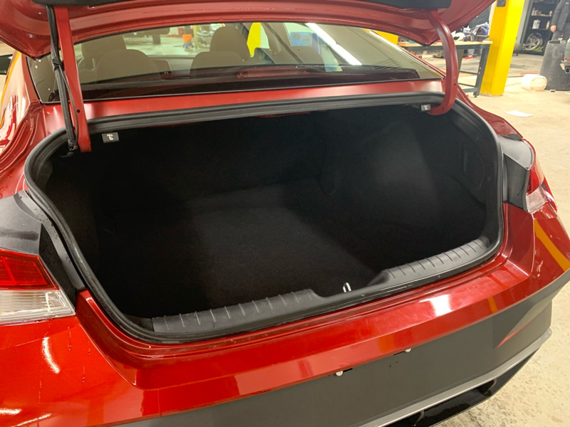 2025 Hyundai Elantra - Gallery image 9