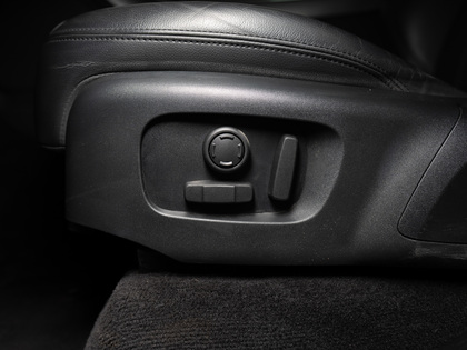 used 2022 Land Rover Range Rover Sport car, priced at $57,900