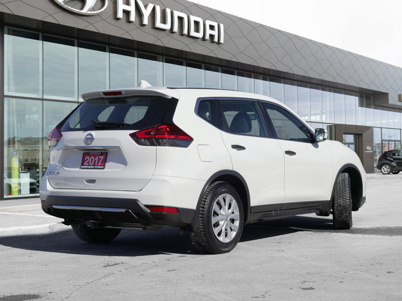 2017 Nissan Rogue - Gallery image 5