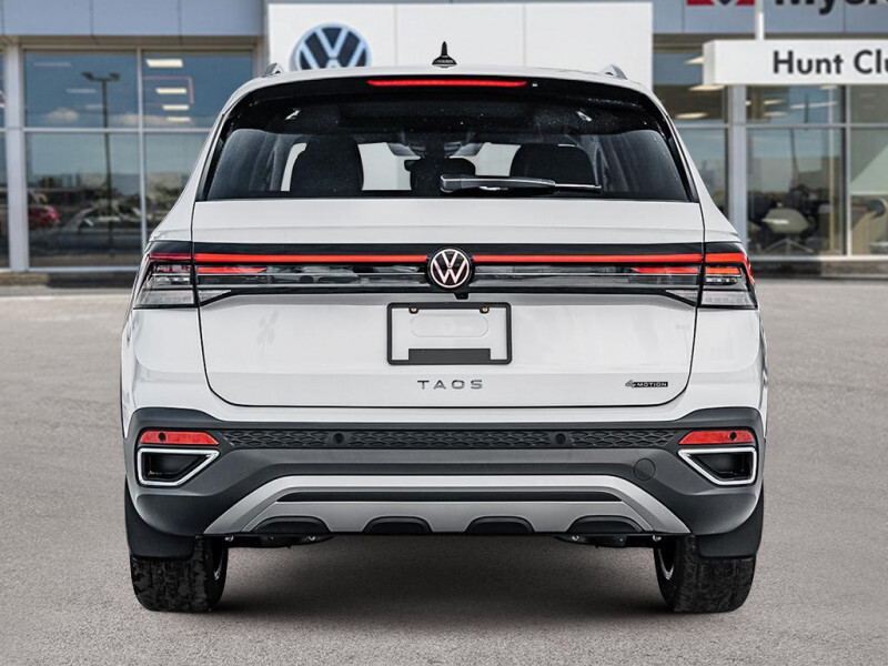 2026 Volkswagen Taos - Gallery image 4