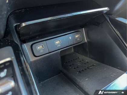 used 2022 Kia Sorento car, priced at $29,987