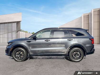 used 2022 Kia Sorento car, priced at $29,987