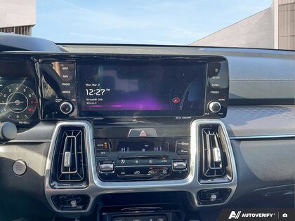 used 2022 Kia Sorento car, priced at $29,987