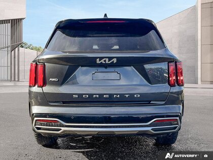 used 2022 Kia Sorento car, priced at $29,987