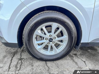 used 2023 Kia Carnival car, priced at $24,244